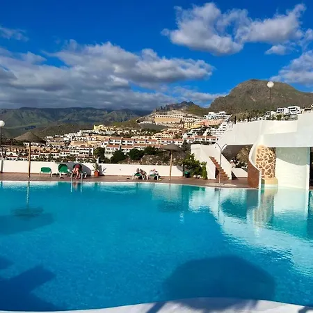 Apartment El Paraiso